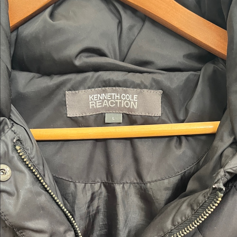 Kenneth Cole Reaction Black Cropped Puffer Jacket - Picture 2 of 8